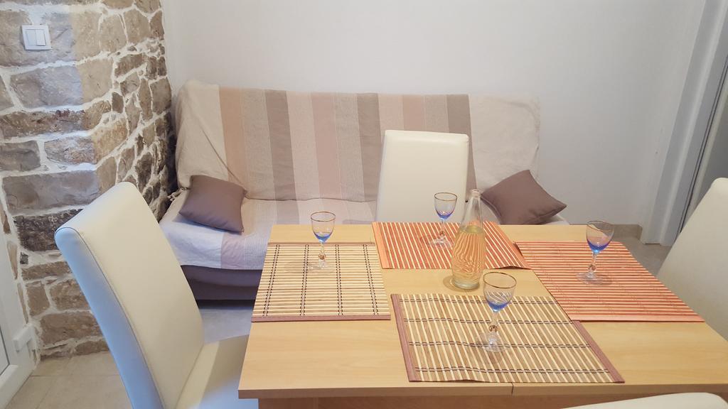 Holiday House Popovic Sućuraj 외부 사진