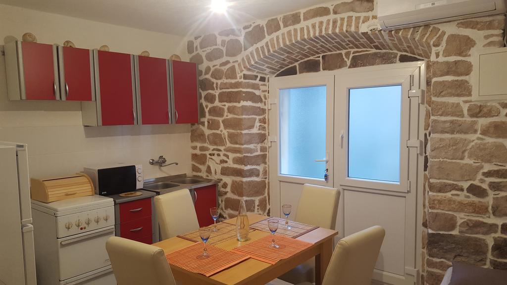 Holiday House Popovic Sućuraj 외부 사진